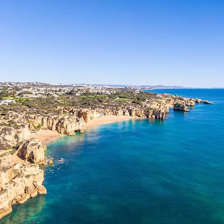 Holiday Home In Albufeira Near Castelo Beach *